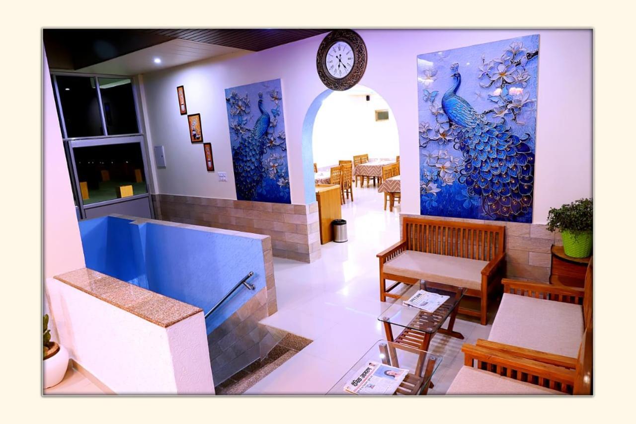 Hotel The Ranikhet Continental Exterior foto