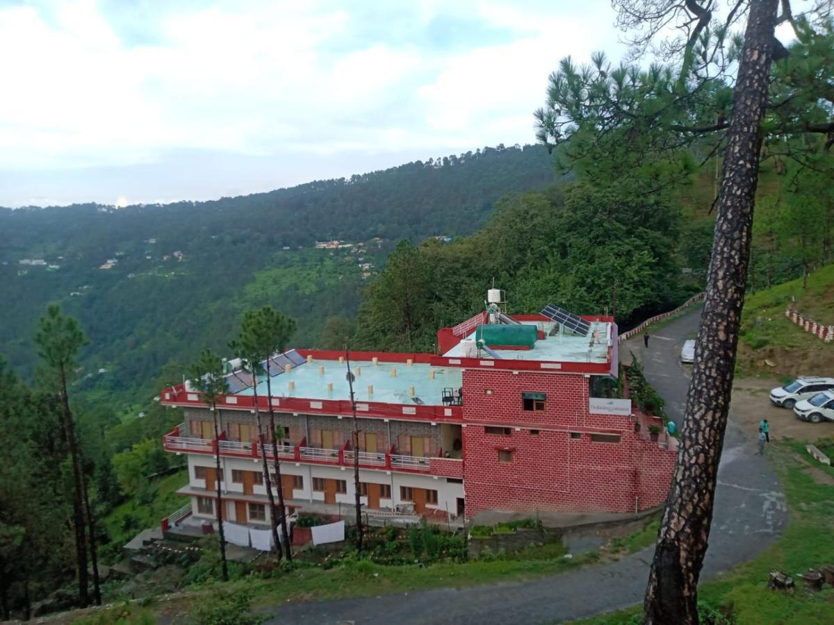 Hotel The Ranikhet Continental Exterior foto